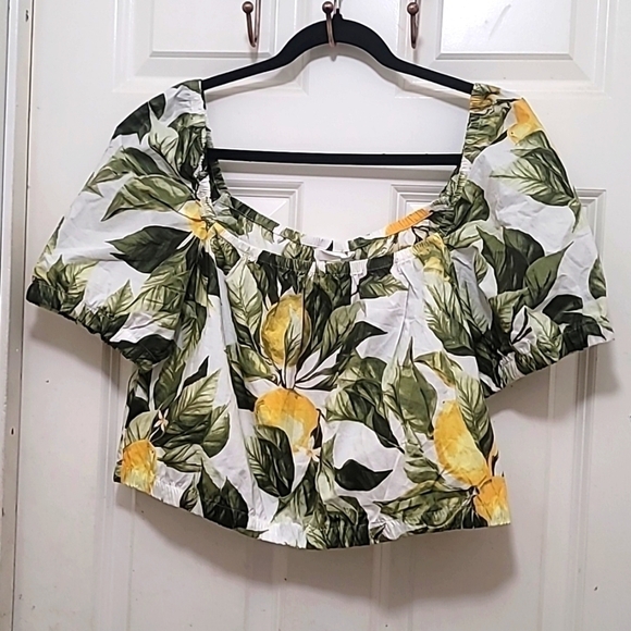 H&M WOMEN'S GREEN YELLOW AND WHITE LEMON CROP TOP PUFF SLEEVE SIZE LARGE - Picture 1 of 7